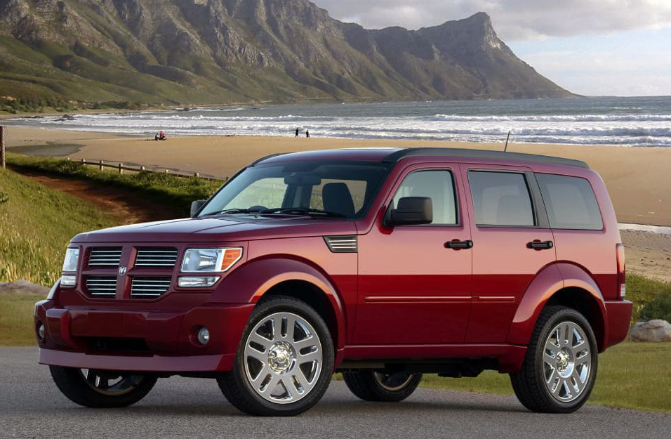 Замена аккумулятора Dodge Nitro
