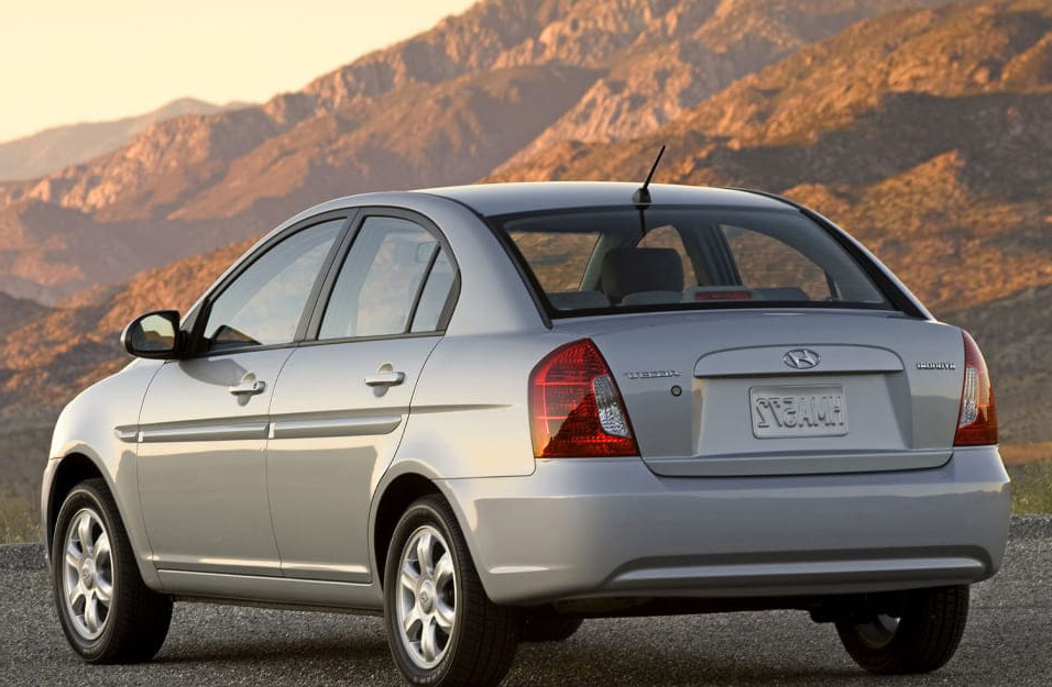 Замена аккумулятора Hyundai Accent